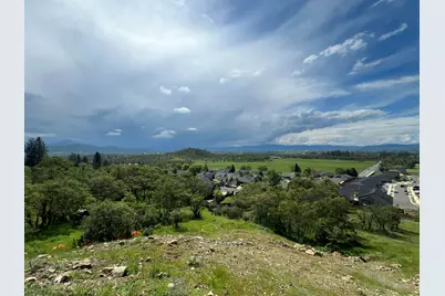 437 Pinnacle Ridge #80, Eagle Point, OR 97524 - Photo 2