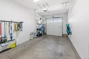 3638 SW 45th St, Redmond, OR 97756 - Photo 24