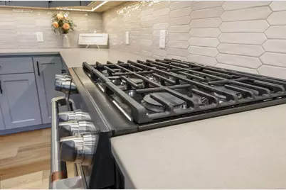 3638 SW 45th Street, Redmond, OR 97756 - Photo 10