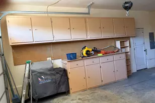 908 NW Hewitt Ln, Grants Pass, OR 97526 - Photo 26