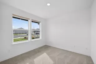 750 NE Rickenbacker Rd, Madras, OR 97741 - Photo 18