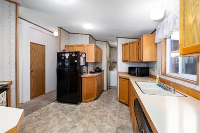 1010 Hemlock Lane, Grants Pass, OR 97527 - Photo 10