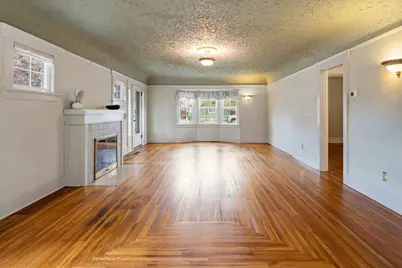 726 NW Birch Avenue, Redmond, OR 97756 - Photo 8