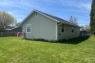 5581 Lockford Dr, Klamath Falls, OR 97603 - Photo 6