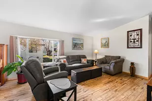 2111 Kings Hwy, Medford, OR 97501 - Photo 10