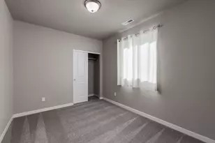 2557 NW Spruce Pl, Redmond, OR 97756 - Photo 12