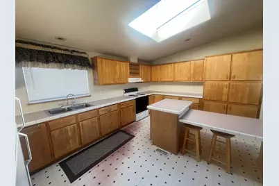 2220 Springwood Drive, Chiloquin, OR 97624 - Photo 14