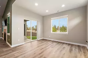 4485 SW Salmon Ave, Redmond, OR 97756 - Photo 32