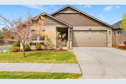 4485 SW Salmon Avenue, Redmond, OR 97756 - Photo 1