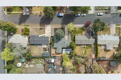 1382 NE Drost Drive, Bend, OR 97701 - Photo 2