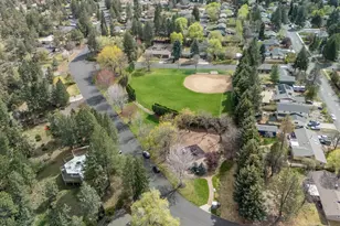 1382 NE Drost Dr, Bend, OR 97701 - Photo 48
