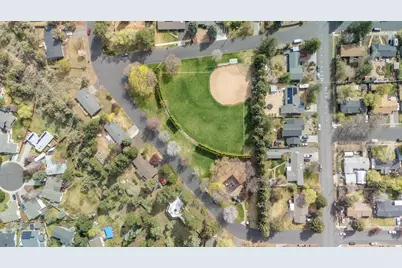 1382 NE Drost Drive, Bend, OR 97701 - Photo 6