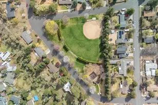 1382 NE Drost Dr, Bend, OR 97701 - Photo 6