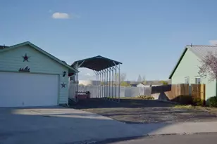 1554 NE Larry Ct, Prineville, OR 97754 - Photo 4