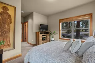 17010 Royal Coachman Dr, Sisters, OR 97759 - Photo 22