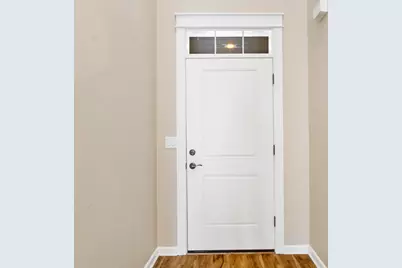 60411 Hedgewood Lane, Bend, OR 97702 - Photo 6