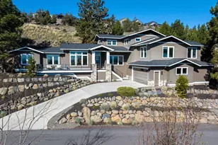 3352 NW Fairway Heights Dr, Bend, OR 97703 - Photo 2