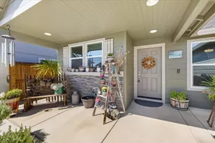 3591 Durst St, Medford, OR 97504 - Photo 2