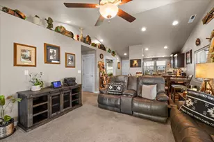 3591 Durst St, Medford, OR 97504 - Photo 6