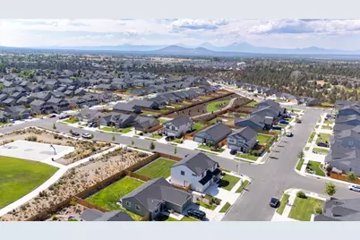 1592 NW Varnish Place, Redmond, OR 97756 - Photo 38