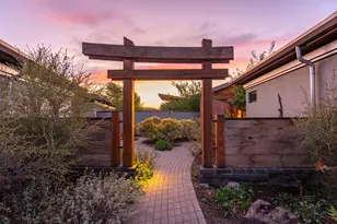 22 NW Shasta Pl, Bend, OR 97703 - Photo 2