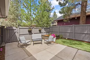 2484 NW Sacagawea Ln, Bend, OR 97703 - Photo 26