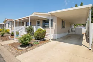 3555 S Pacific Hwy, Medford, OR 97501 - Photo 2