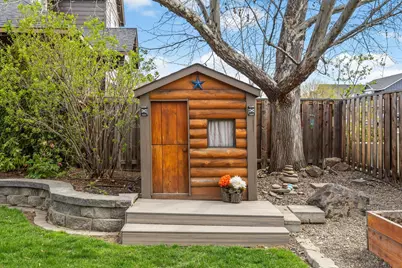 2546 NW 22nd Street, Redmond, OR 97756 - Photo 52