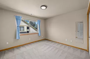 2546 NW 22nd St, Redmond, OR 97756 - Photo 36