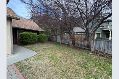 2014 NE Taylor Court, Bend, OR 97701 - Photo 4