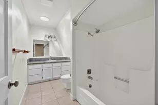 60596 Springtree Ct, Bend, OR 97702 - Photo 32