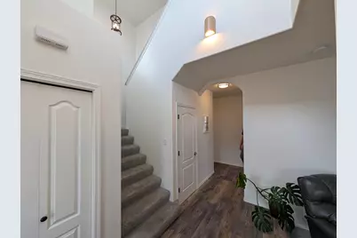 2475 NE 7th Lane, Redmond, OR 97756 - Photo 10