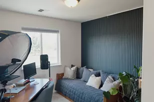 2475 NE 7th Ln, Redmond, OR 97756 - Photo 12