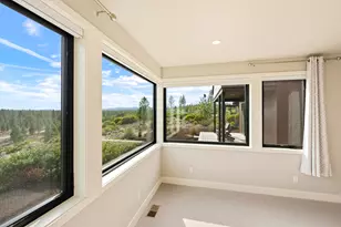 19155 Gateway Loop, Bend, OR 97702 - Photo 28