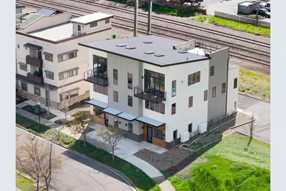 138 Clear Creek Drive, Ashland, OR 97520 - Photo 2