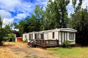 7515 Gladstone Ave, White City, OR 97503 - Photo 2