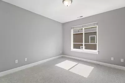 61425 Davis Lake Loop, Bend, OR 97702 - Photo 32