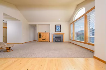 2372 NW Hazelwood Avenue, Redmond, OR 97756 - Photo 8