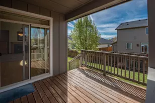 2372 NW Hazelwood Ave, Redmond, OR 97756 - Photo 4