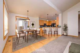 2372 NW Hazelwood Ave, Redmond, OR 97756 - Photo 4
