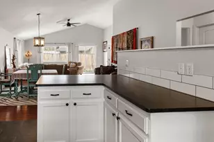 471 N Songbird St, Sisters, OR 97759 - Photo 8