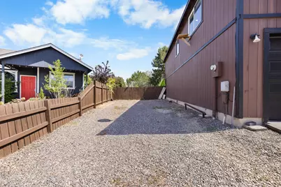 1216 SW 32nd Court, Redmond, OR 97756 - Photo 38