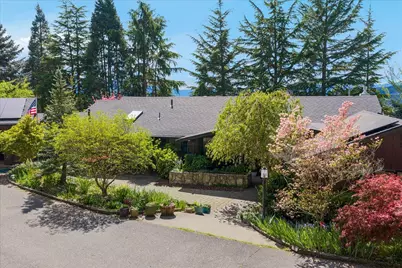 1625 NE Hillcrest Drive, Grants Pass, OR 97526 - Photo 42