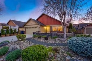 2158 NW Kilnwood Pl, Redmond, OR 97756 - Photo 1
