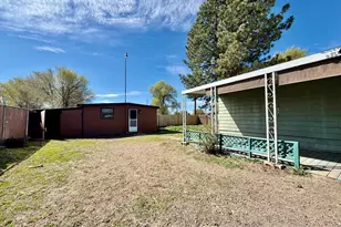 3711 Bisbee St, Klamath Falls, OR 97603 - Photo 2