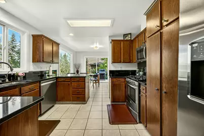 1927 Tamarack Place, Ashland, OR 97520 - Photo 4