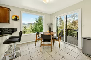 1927 Tamarack Pl, Ashland, OR 97520 - Photo 6