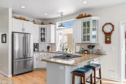 3910 Cherry Lane, Medford, OR 97504 - Photo 12