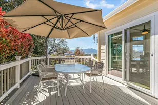 3910 Cherry Ln, Medford, OR 97504 - Photo 44