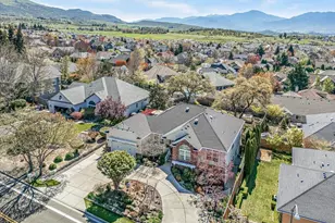 3910 Cherry Ln, Medford, OR 97504 - Photo 62